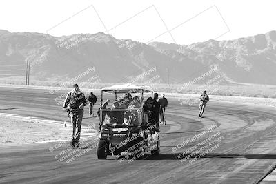 media/Jan-09-2025-Racers Edge (Thu) [[9e316ffd38]]/1-Around the Pits-Track Walk/